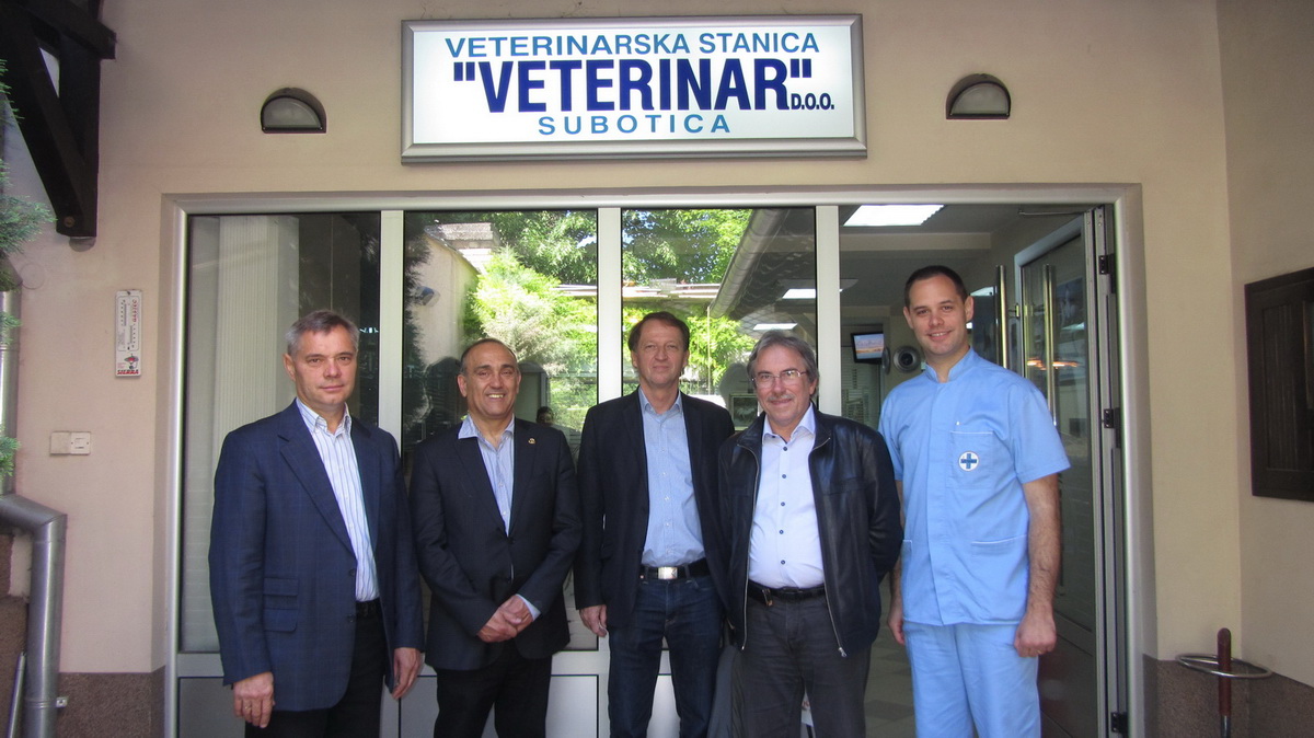 Poseta predstavnika Svetske veterinarske asocijacije i Evropske federacije veterinara klinici "Veterinar" Poseta predstavnika Svetske veterinarske asocijacije i Evropske federacije veterinara klinici "Veterinar"